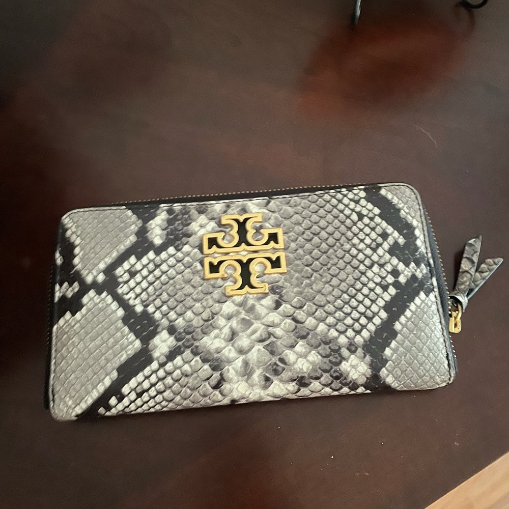 Tory Burch snakeskin print wallet